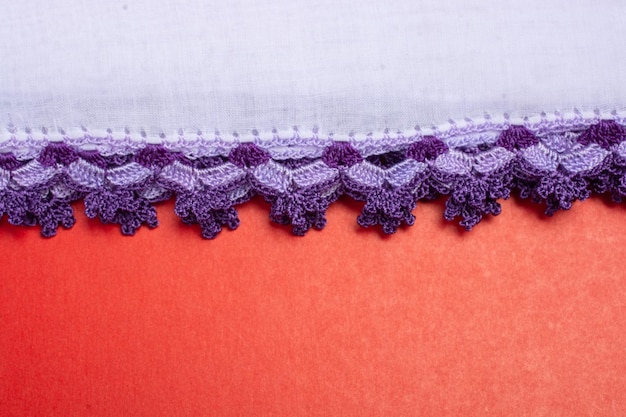 Broderie tradițională pe pânză